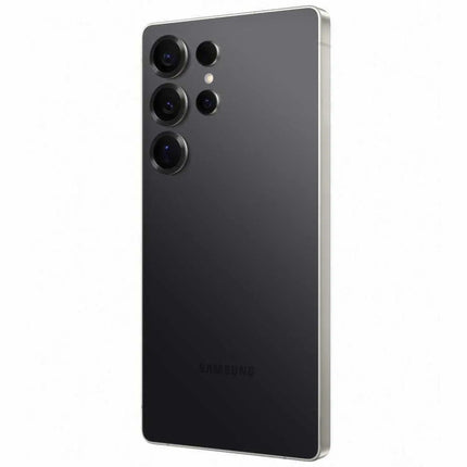 Samsung Galaxy S25 Ultra, titanium black, back close-up view