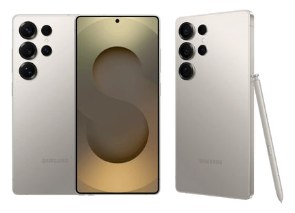 Samsung Galaxy S25 Ultra Titanium Gray camera detail